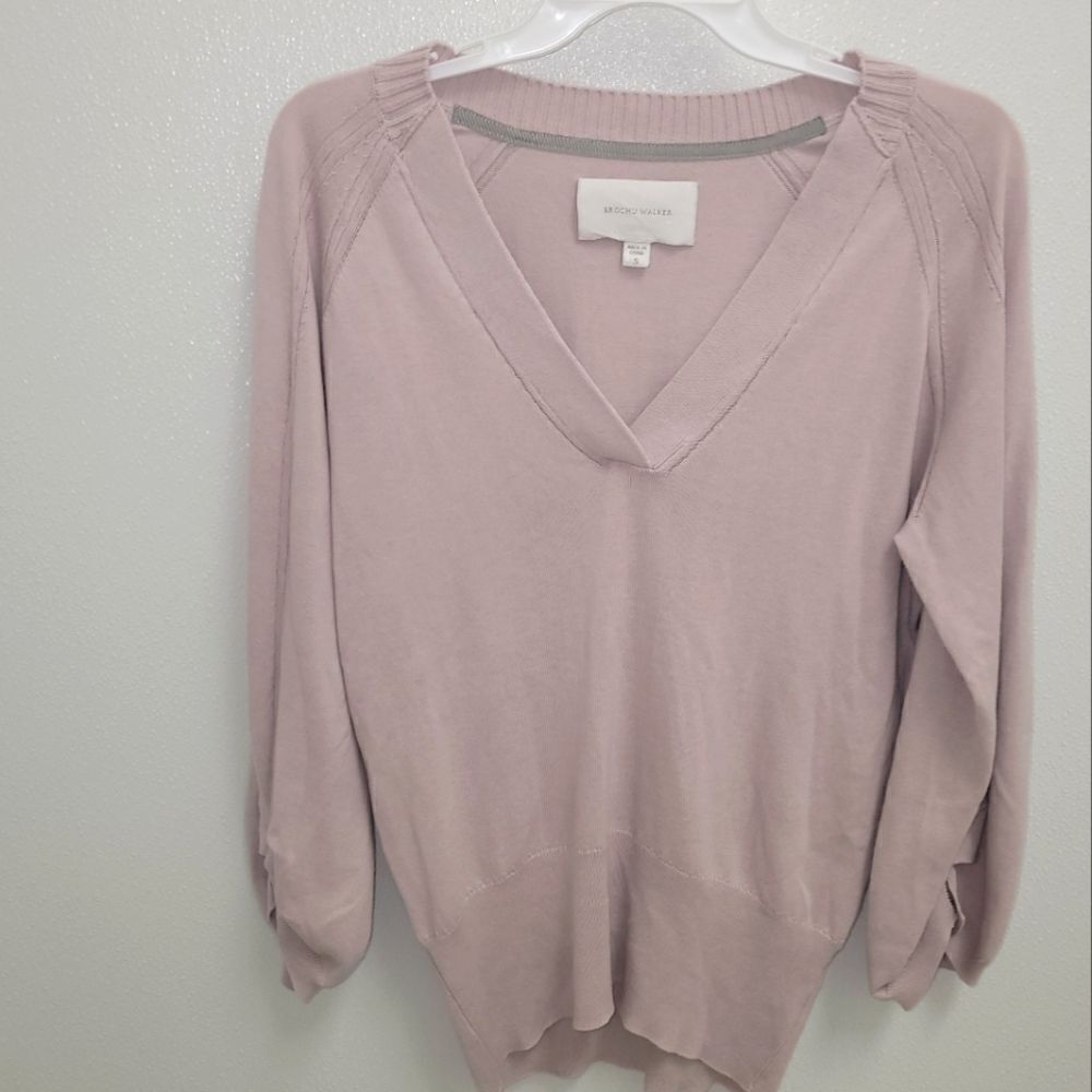 Brochu Walker V neck Gathered Sleeve Sweater Small